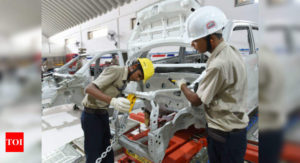 Automakers fear container shortage to hit parts supply, output - Times of India