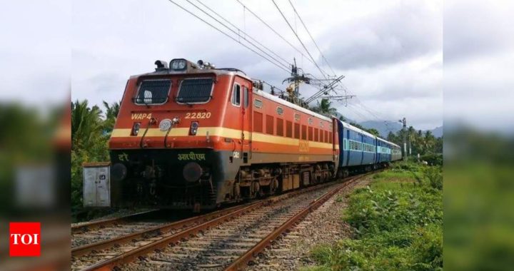 Government to sell up to 20% stake in IRCTC via OFS; fixes floor price of Rs 1,367 per share - Times of India