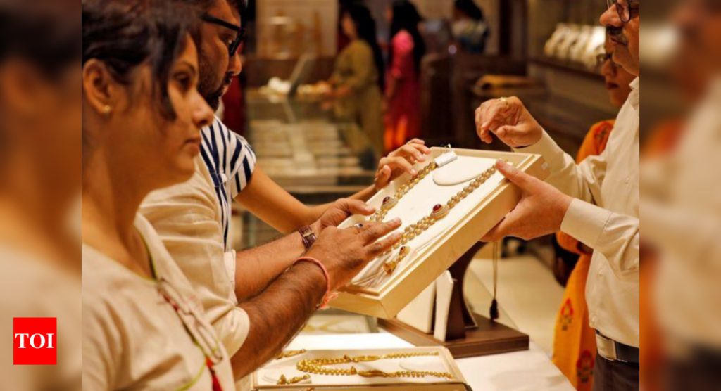 Budget 2021: Government cuts import tax on gold, silver to 7.5% from 12.5% - Times of India