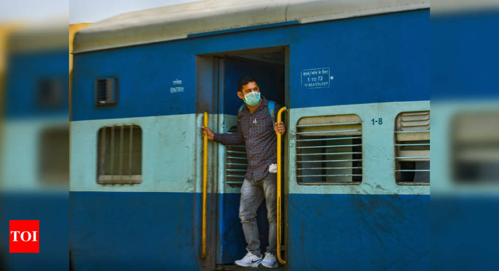 Indian Railways' freight revenue in first 12 days of February overtakes last year's figures - Times of India