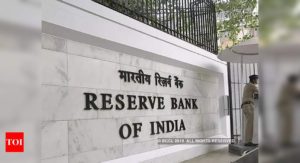 RBI holds rates, forecasts 10.5% GDP growth for FY22 - Times of India
