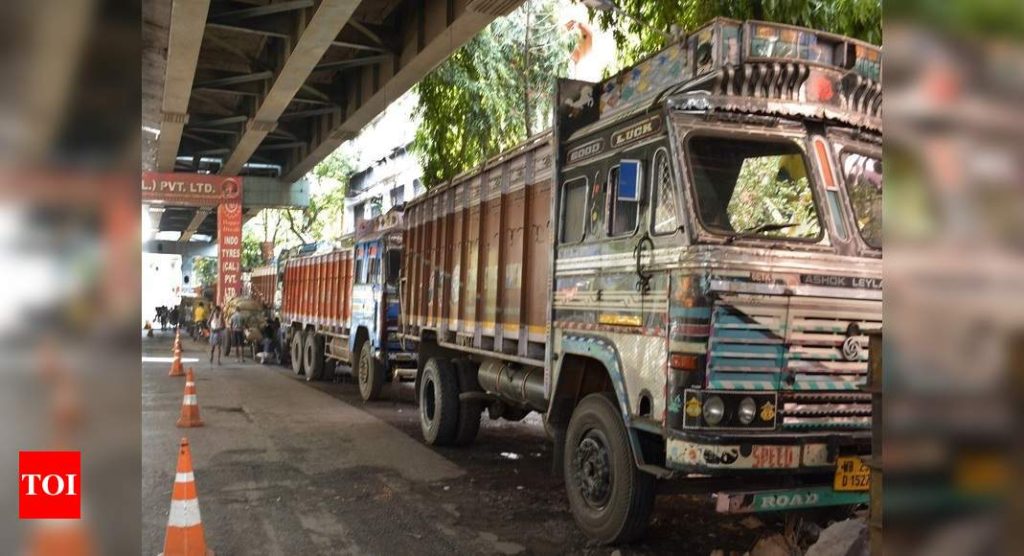 Truck rentals surge 13% in 6 weeks on fuel, tyre costs - Times of India