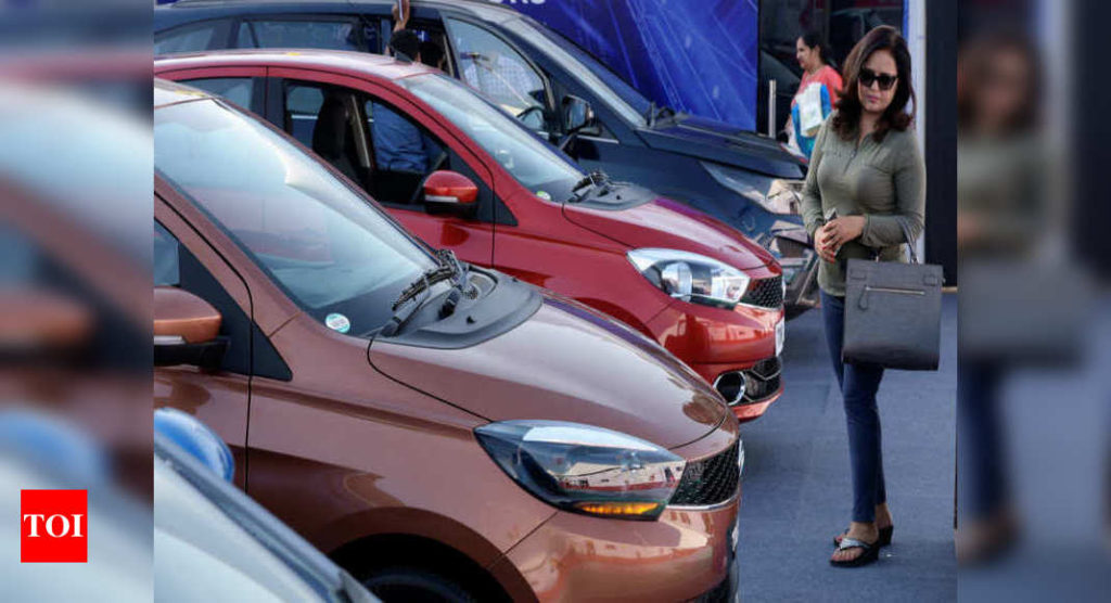 Automatics find more buyers in used car market - Times of India