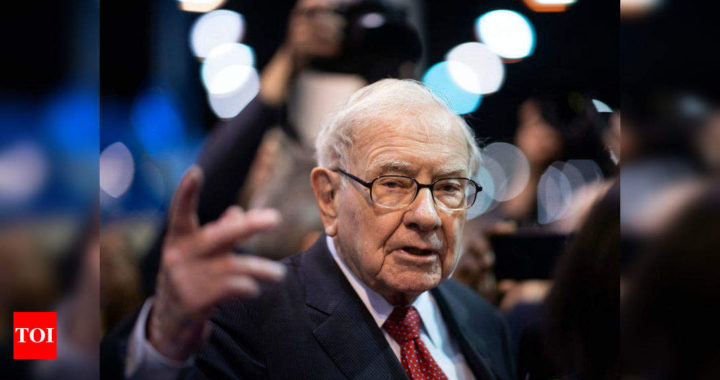 Warren Buffett becomes sixth member of $100 billion club - Times of India