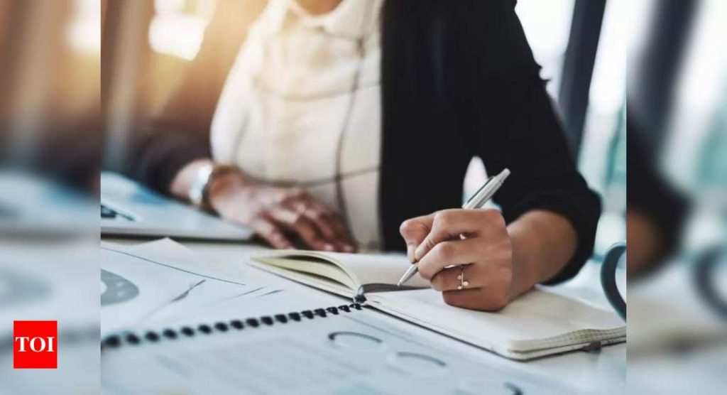women workforce: 85% Indian women miss out on raise, promotion - Times of India