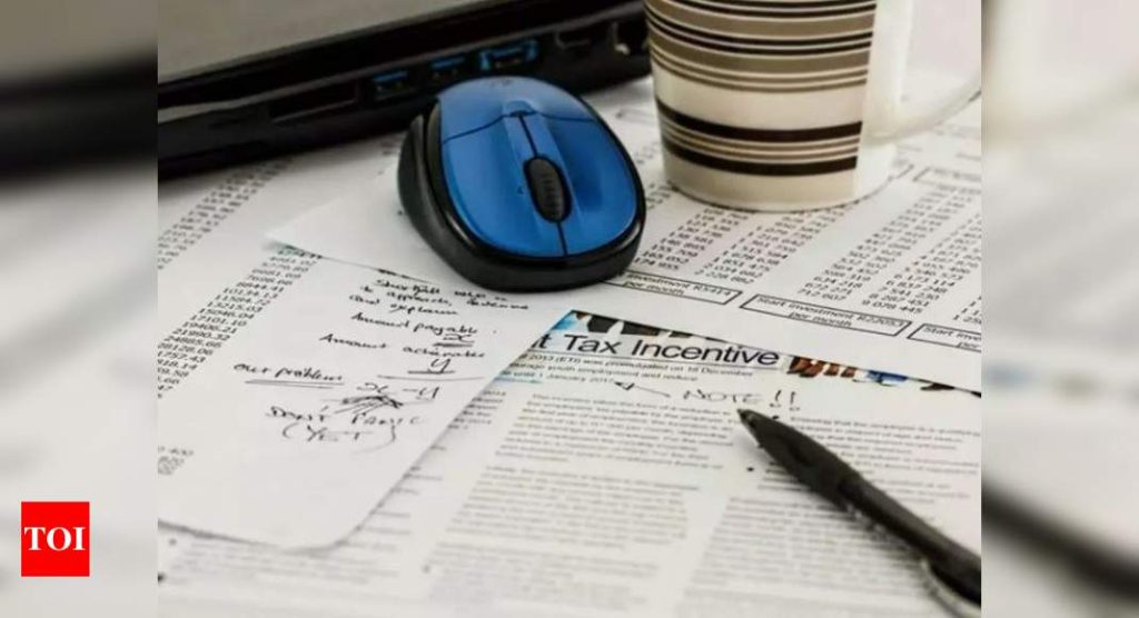 Government notifies ITR forms for 2020-21, gives option to choose new tax regime - Times of India