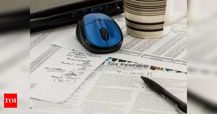 Government notifies ITR forms for 2020-21, gives option to choose new tax regime - Times of India