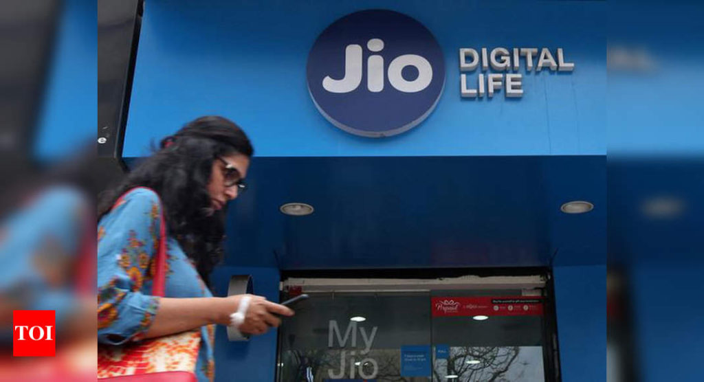 Jio to start Jiofiber post-paid service from June 17; installation free - Times of India