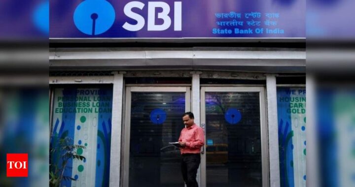 SBI to levy charges for cash withdrawal beyond 4 free transactions per month - Times of India