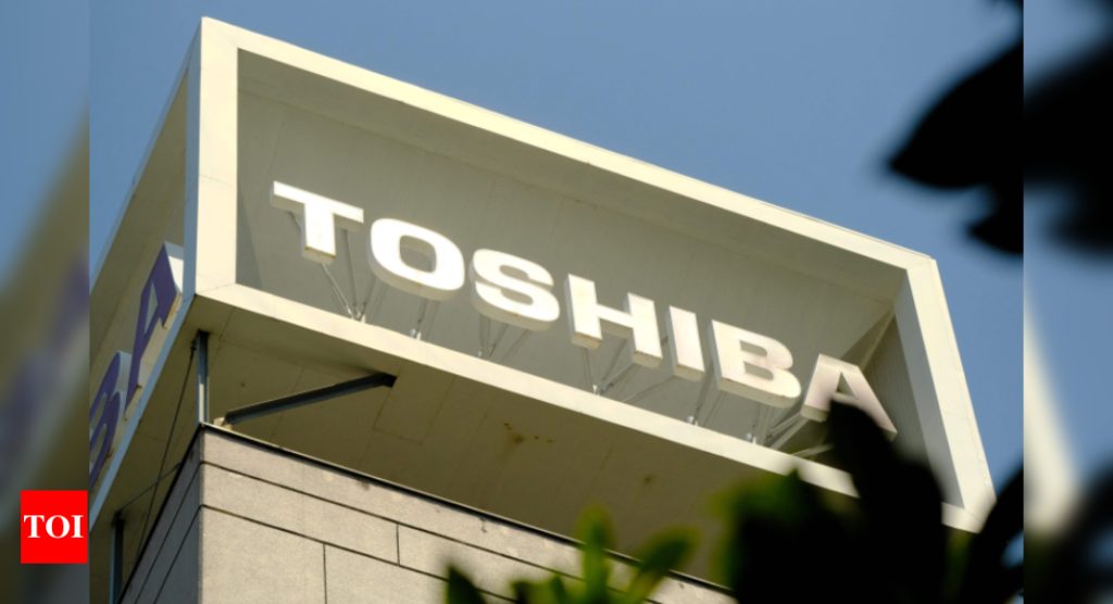 Toshiba blames woes on former CEO's 'confrontational approach' to shareholders - Times of India