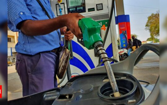 Petrol sales top pre-coronavirus level for first time since 2020 lockdown - Times of India