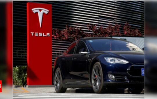 Tesla lobbies India for sharply lower import taxes on electric vehicles: Report - Times of India