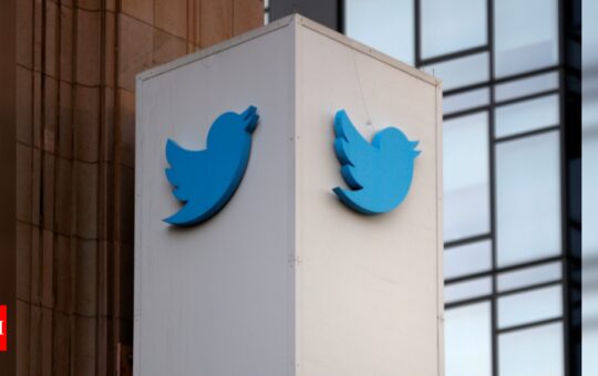 Twitter services 'down' as several users face outage - Times of India