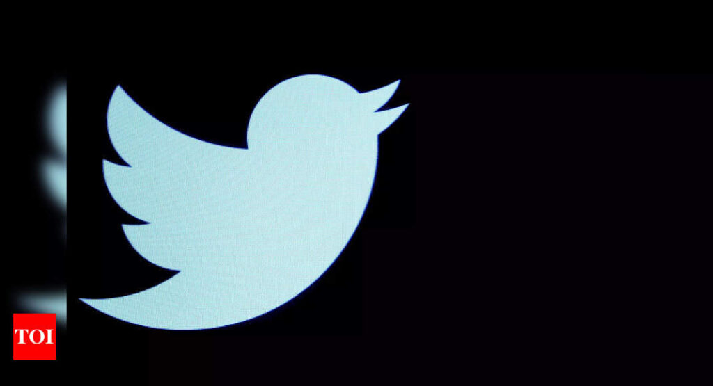 Twitter allows some users to flag 'misleading' content - Times of India