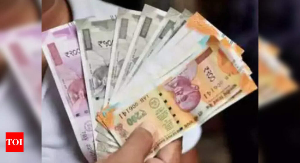 Rupee regains 72 level on bond issues, inflows - Times of India