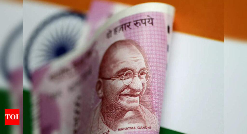 Rupee slips 13 paise to 74.19 against US dollar in early trade - Times of India