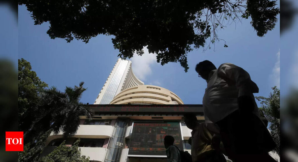 Sensex today:  Sensex hits new highs on Reliance, Asian markets boost - Times of India