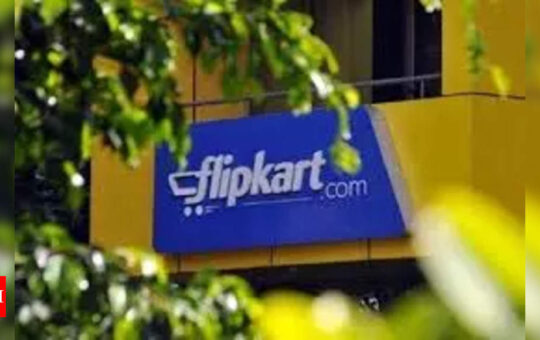 flipkart:  Flipkart raises credit limit under ‘Buy Now Pay Later’ option to Rs 70,000 - Times of India