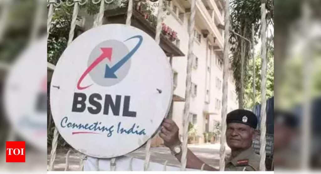 saraswat: Key tender designed to bar Indian firms: Niti member - Times of India