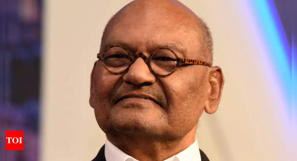 Vedanta to invest $20bn, eyes PSUs on selloff list - Times of India