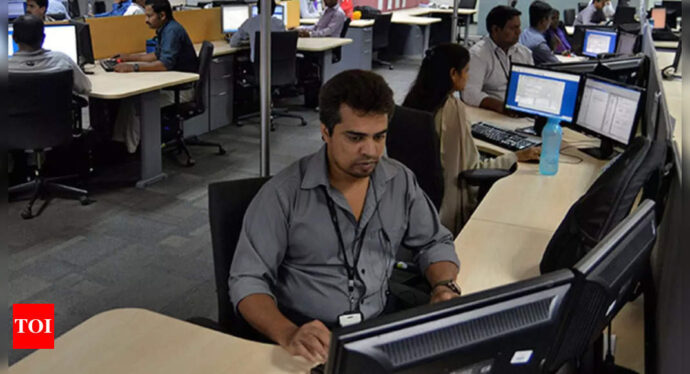 India created 146 lakh payroll in FY22; formalisation rate at 8%: Report - Times of India