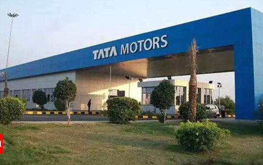 Tata Motors looks to buy Ford India plant in electric vehicle push - Times of India