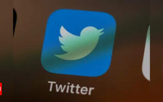 Twitter to pay $150 million to settle with US over privacy, security violations - Times of India