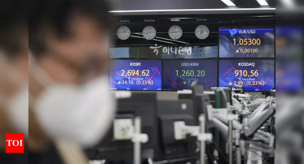 Asian Stock Market:Asian shares rise, China trading closed for national holiday | International Business News - Times of India