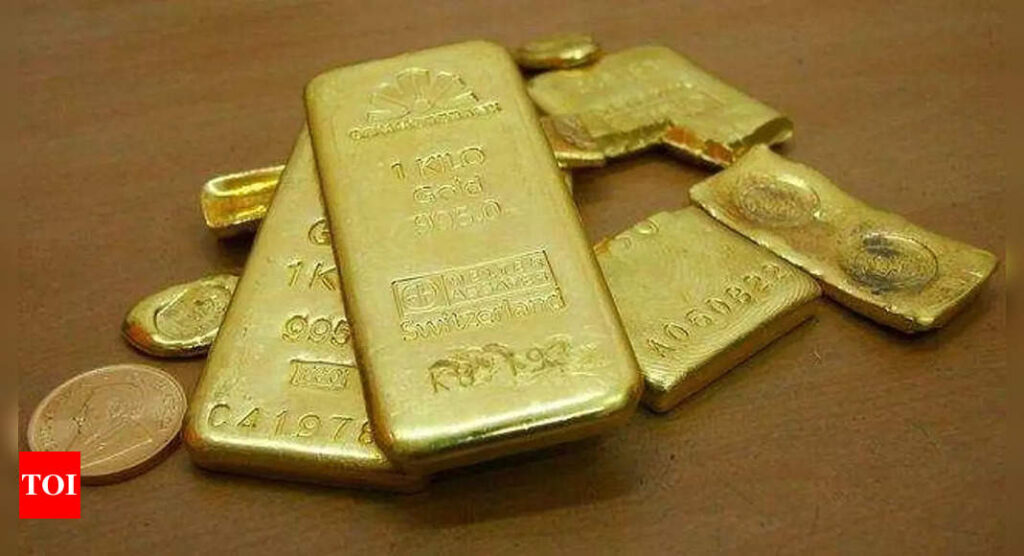 Gold Price Today: Gold hits 1-month high as dollar weakens, set for weekly gain | India Business News - Times of India