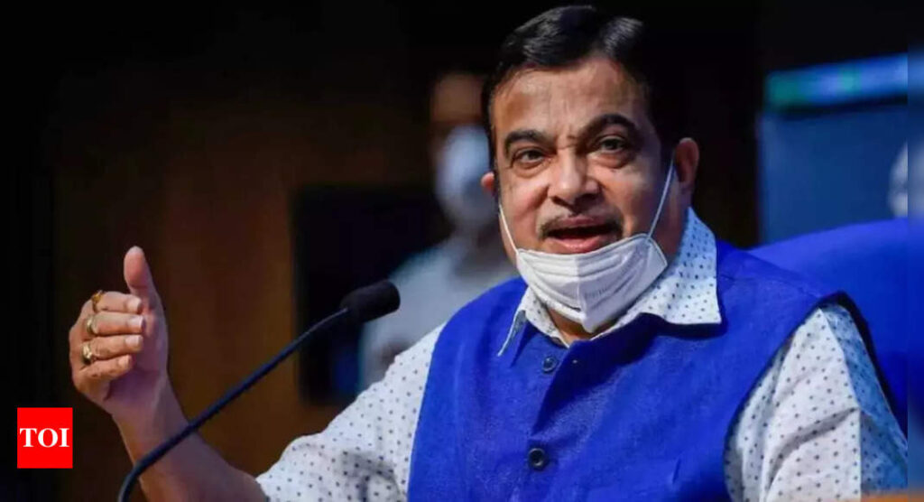 Law to reward person sending pics of wrongly parked vehicle in offing: Gadkari - Times of India