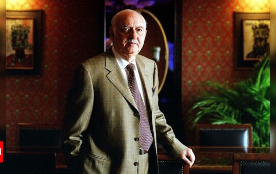 Pallonji Mistry, billionaire caught in Tata feud, dies at 93 - Times of India