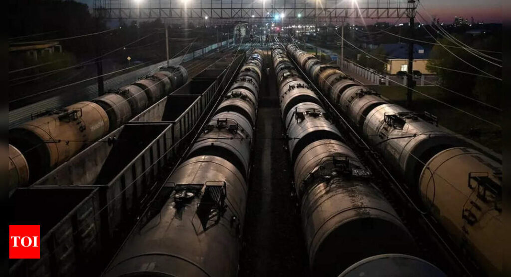 Russian oil India: India, China growing markets for shunned Russian oil | India Business News - Times of India