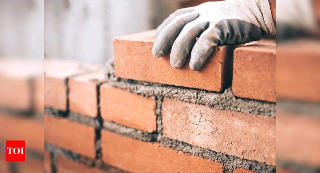 UltraTech to invest ₹13k crore to up capacity | India Business News - Times of India