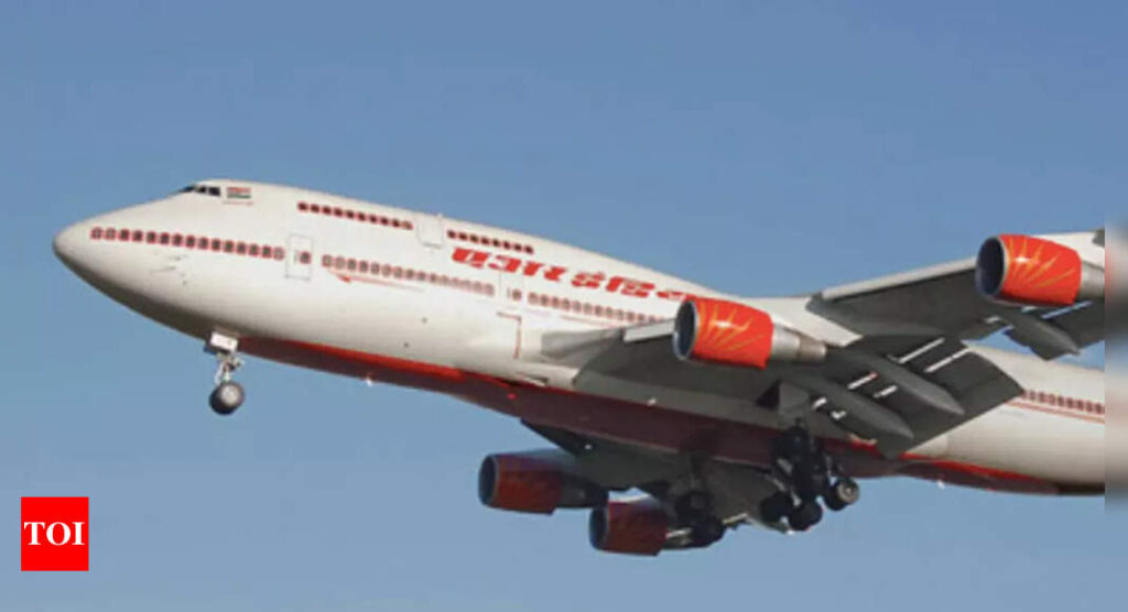 maharaja:  After 51 years, Maharaja 'retires' his 'queens of the skies' - Times of India