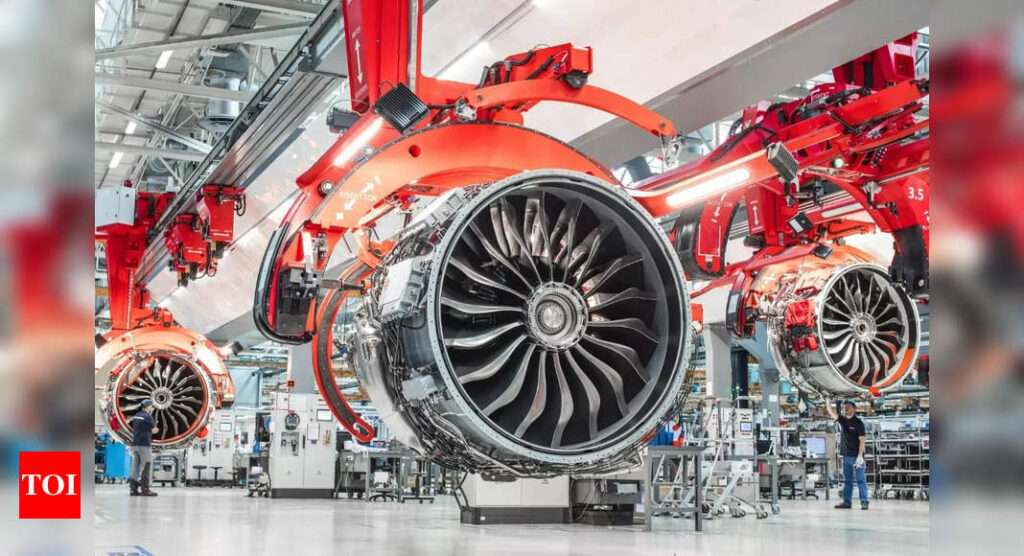 Aircraft engine company Safran to invest $305mn in India - Times of India