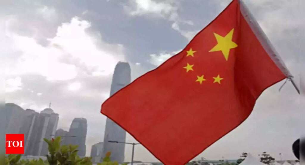 China growth slumps on virus lockdowns, real estate woes: Report - Times of India