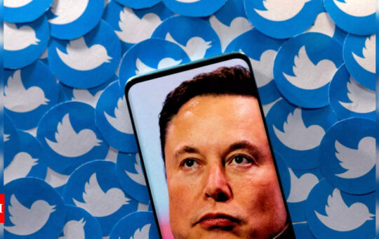 Elon Musk fires back at Twitter in court battle - Times of India