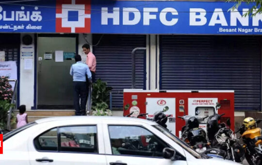 HDFC Bank Q1 net profit jumps 21 pc to Rs 9,579 crore - Times of India