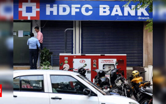HDFC reports 5% growth in Q1 consolidated net, limited by impact of rate hikes - Times of India