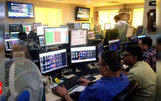 Indian stocks record best week since Feb 2021 on buying in banking, return of foreign funds - Times of India