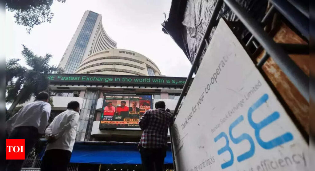 Recession fears see $85 billion fund manager bet on India stocks - Times of India