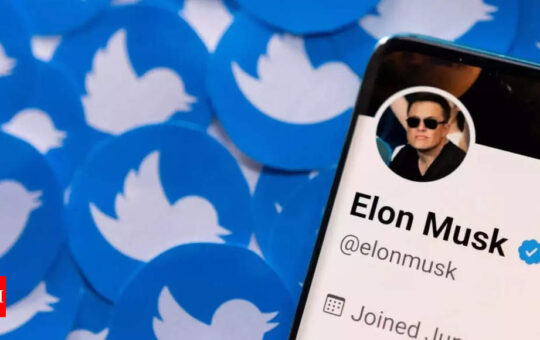 Twitter has legal edge in deal dispute with Elon Musk - Times of India