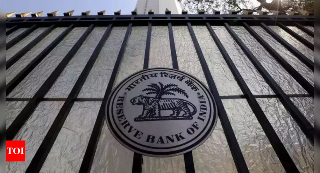 US Fed again raises rates by 75bps, all eyes on RBI - Times of India