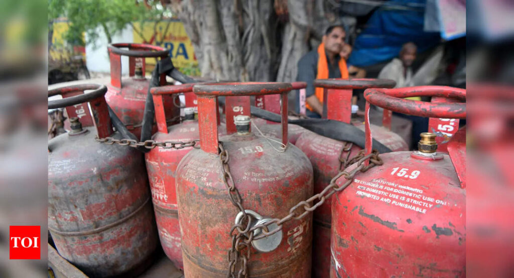 Commercial LPG cylinder prices slashed by Rs 36, domestic unchanged - Times of India