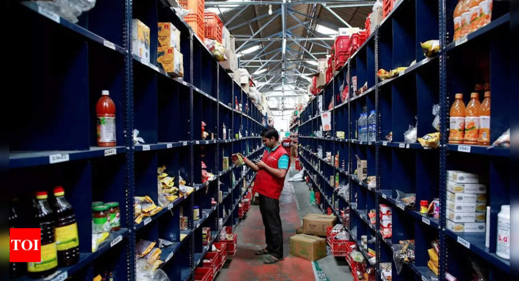 E-commerce firms ramp up hiring of delivery workers for shopping season - Times of India