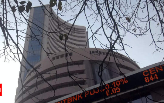 Sensex jumps 1,564 pts to 59.5k as FPIs buy again - Times of India