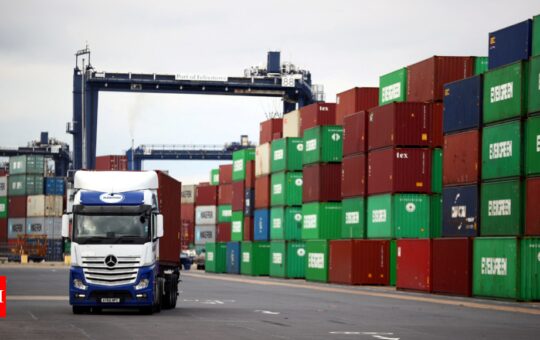Strike at biggest shipping port adds to UK industrial chaos - Times of India