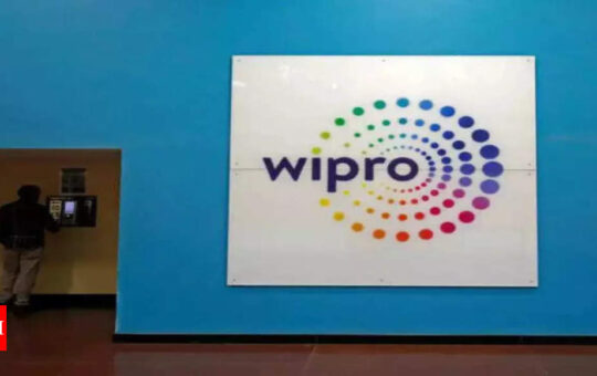 Wipro holds back employees' variable pay due to pressure on margins - Times of India