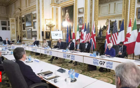 G7 finance chiefs agree on Russian oil price cap but level not yet set - Times of India