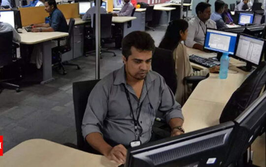 Services activity grew faster in Aug; hiring at over 14-yr high - Times of India